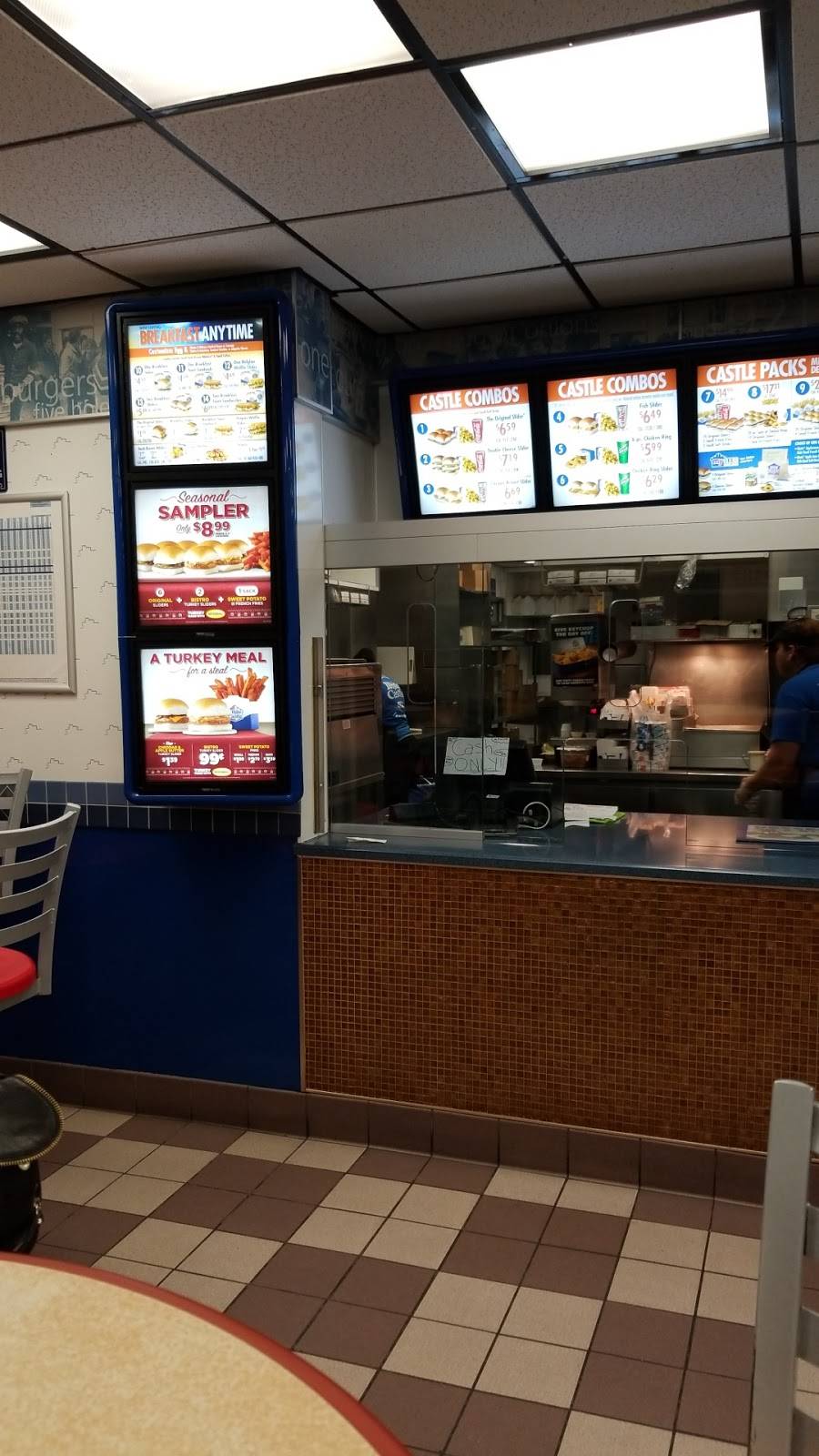 White Castle | restaurant | 2900 E Tremont Ave, Bronx, NY 10461, USA | 7187927659 OR +1 718-792-7659