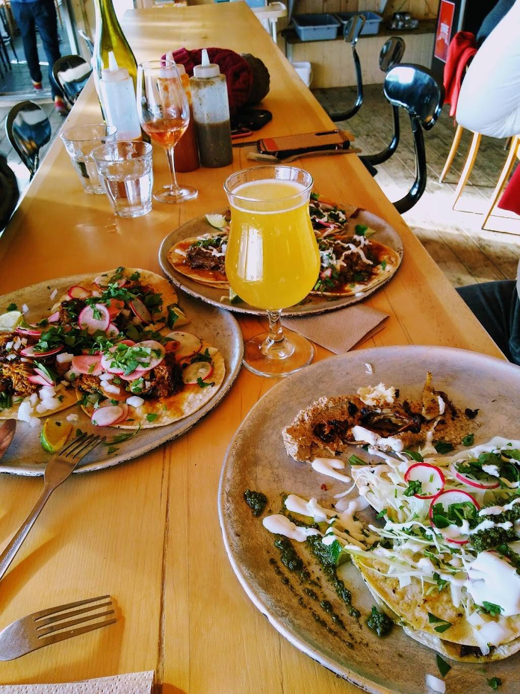 Le Mapache | restaurant | 1770 Chemin de la Gare, Val-Morin, QC J0T 2R0, Canada | 4505221419 OR +1 450-522-1419