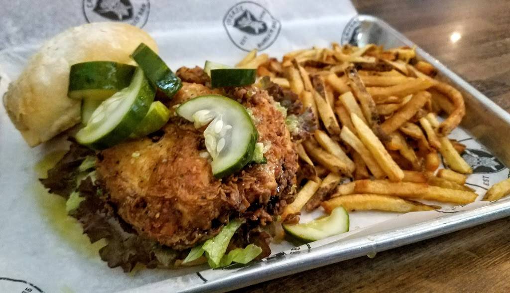 Crusade Burger Bar | restaurant | 209 S Bridge St, Yorkville, IL 60560, USA | 6307083170 OR +1 630-708-3170