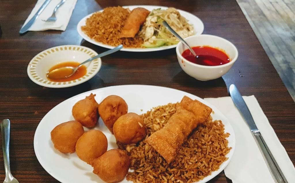 Garden Gate Restaurant | restaurant | 2379 Queen St E, Toronto, ON M4E 3K2, Canada | 4166943605 OR +1 416-694-3605