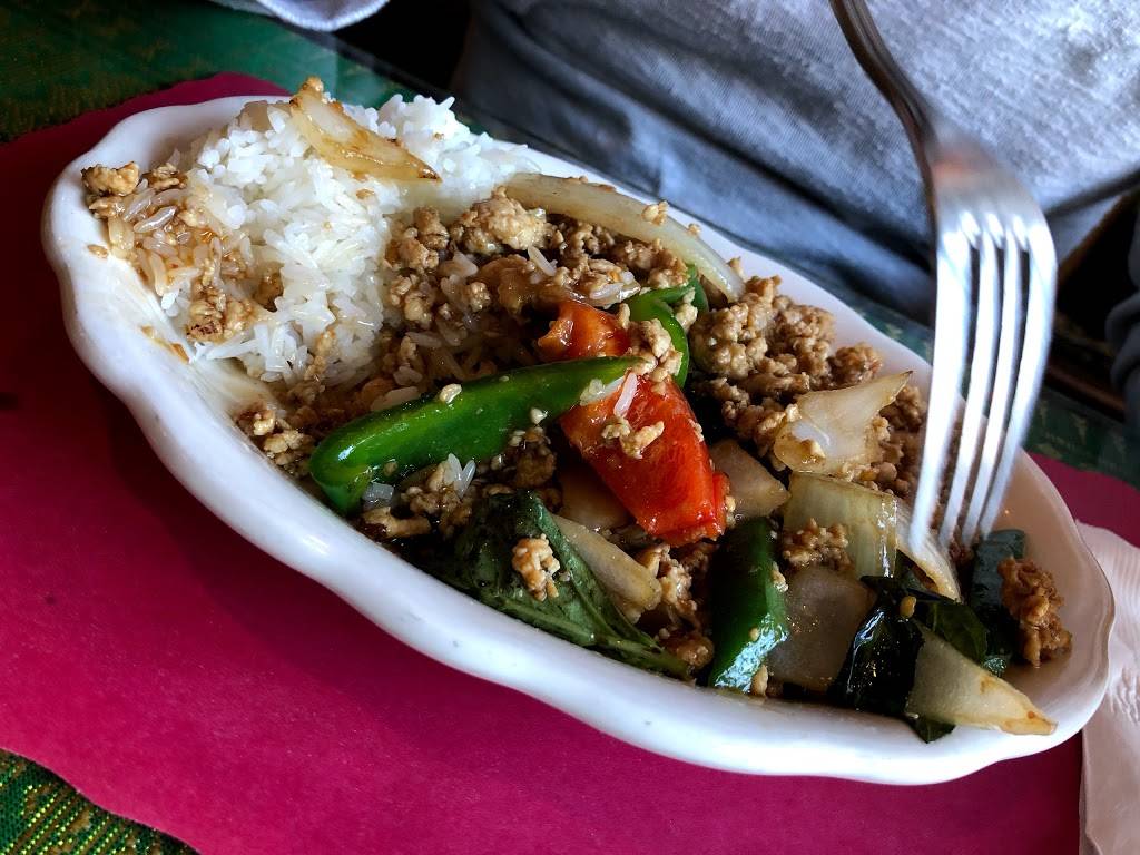 Thai Place Restaurant | restaurant | 2 E India Square Mall, Salem, MA 01970, USA | 9787418008 OR +1 978-741-8008