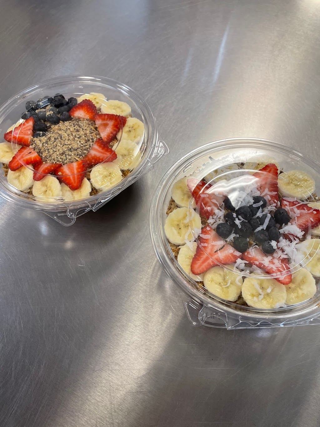 Roxberry Juice Co. Drive Thru | restaurant | 1825 W Traverse Pkwy Ste A, Lehi, UT 84043, USA | 8019199595 OR +1 801-919-9595