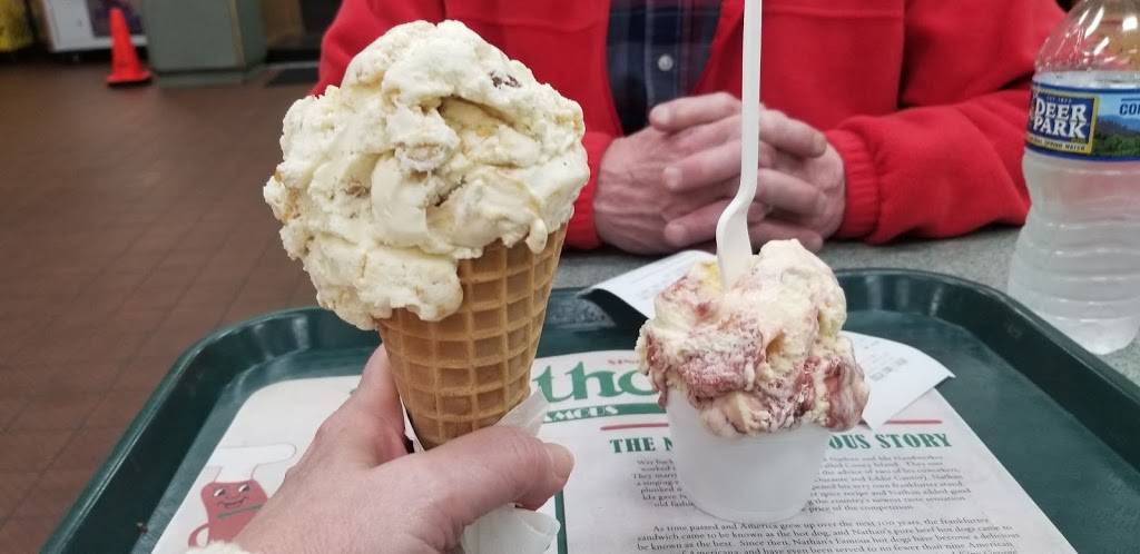 Nathans Famous Hot Dogs | restaurant | 1401 S Kings Hwy, Myrtle Beach, SC 29577, USA | 8437122496 OR +1 843-712-2496