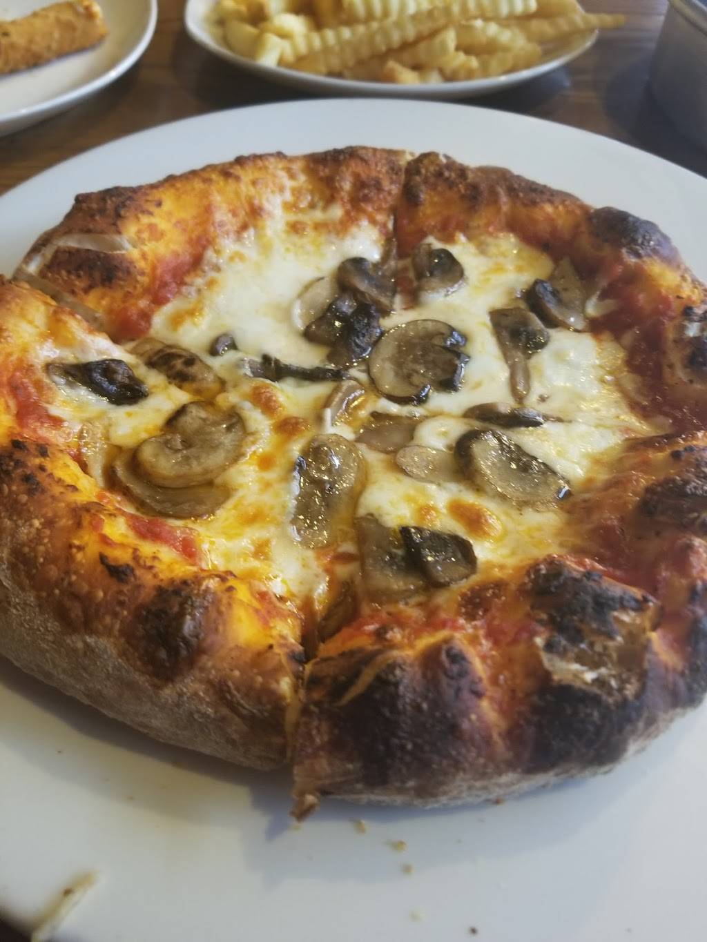 Your Mothers Food & Spirits | restaurant | 61 N Walnut St, Mt Clemens, MI 48043, USA | 5864684444 OR +1 586-468-4444