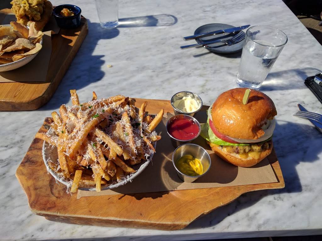 The Watch Rooftop Kitchen and Spirits | restaurant | 79 Wentworth St, Charleston, SC 29401, USA | 8435185115 OR +1 843-518-5115