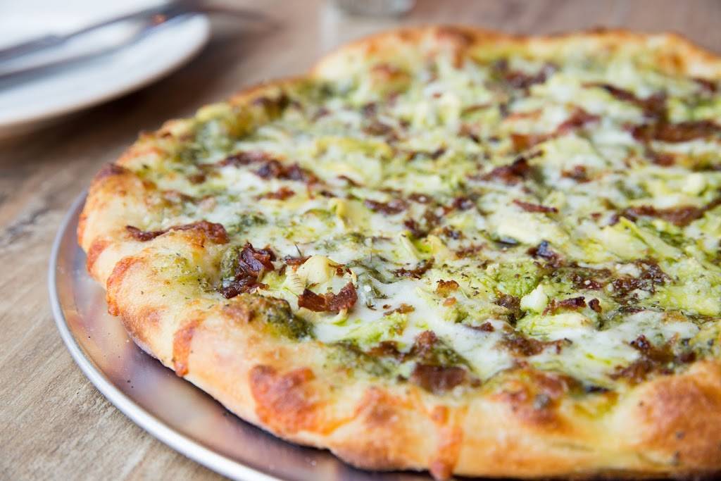 Luigis Pizzeria | restaurant | Pier 39, Building M, Level, 2, San Francisco, CA 94103, USA | 4154330400 OR +1 415-433-0400