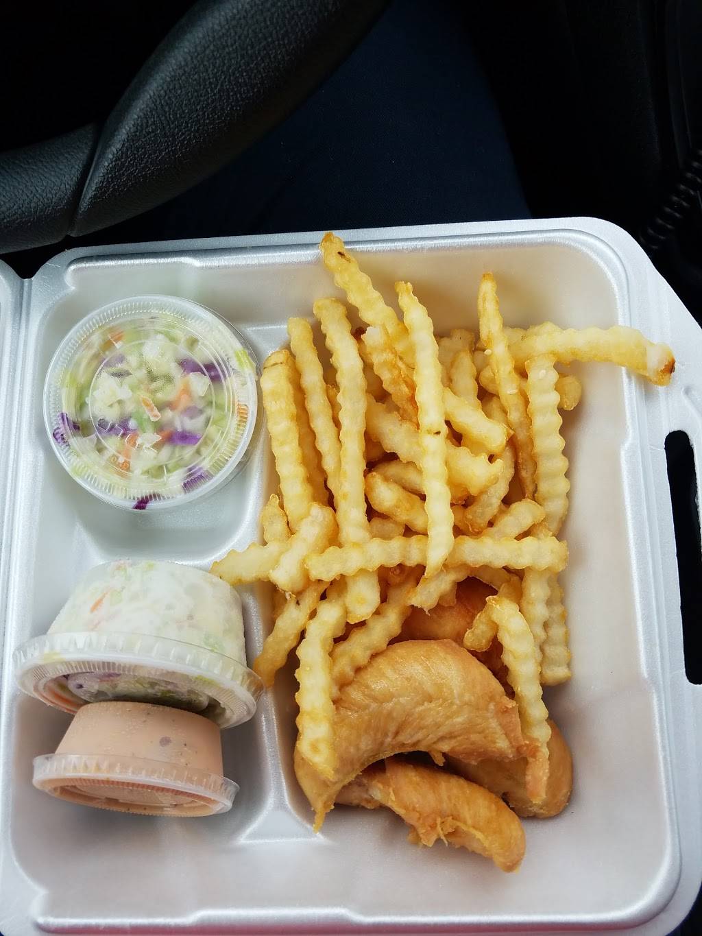 Raising Canes Chicken Fingers | meal takeaway | 6407 Westworth Blvd, Westworth Village, TX 76114, USA | 8177315829 OR +1 817-731-5829