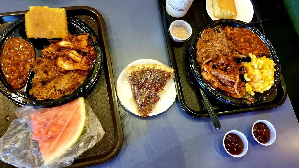 Tennessees Real BBQ Real Fast | restaurant | 260 Andover St, Peabody, MA 01960, USA | 9789779977 OR +1 978-977-9977