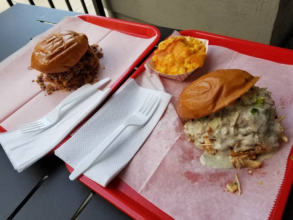 Caro-Bama BBQ | restaurant | 885 N Orange Ave, Orlando, FL 32801, USA | 4073425066 OR +1 407-342-5066