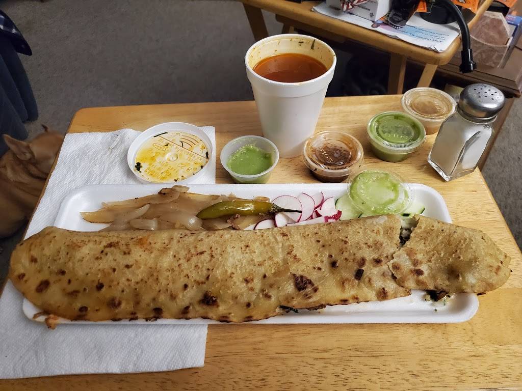 Tacos Amatlan | restaurant | 465 N Oxnard Blvd, Oxnard, CA 93030, USA | 8054500463 OR +1 805-450-0463