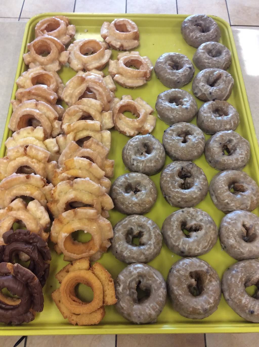 Happy donut | bakery | 2715 Fort Campbell Blvd, Hopkinsville, KY 42240, USA | 2704846297 OR +1 270-484-6297