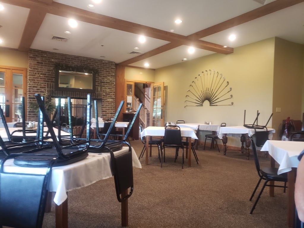 Champions Bistro | restaurant | 253 Black bear Dr, Delhi, LA 71232, USA | 3188785860 OR +1 318-878-5860