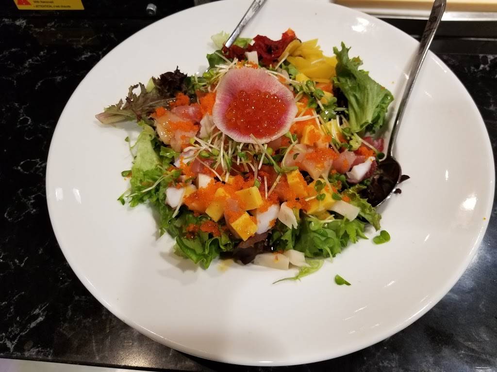 Kitaro Surf & Turf & Sushi | restaurant | 9625 Calumet Ave suite a, Munster, IN 46321, USA | 2193015090 OR +1 219-301-5090