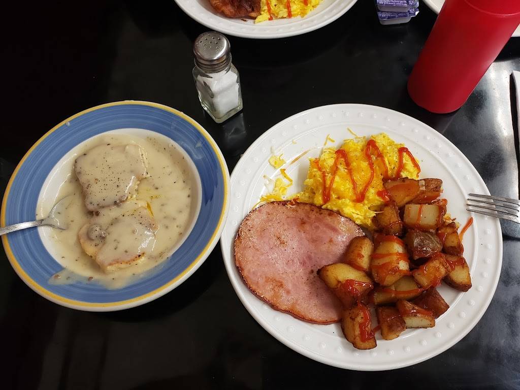 Star Restaurant | restaurant | 122 W 6th St, Hanford, CA 93230, USA | 5595847276 OR +1 559-584-7276