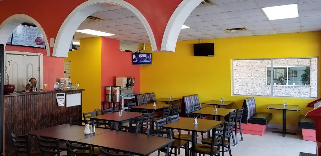 Migueleño Tienda y Restaurante | restaurant | 2015 GA-154 #106, Newnan, GA 30265, USA | 6788573279 OR +1 678-857-3279