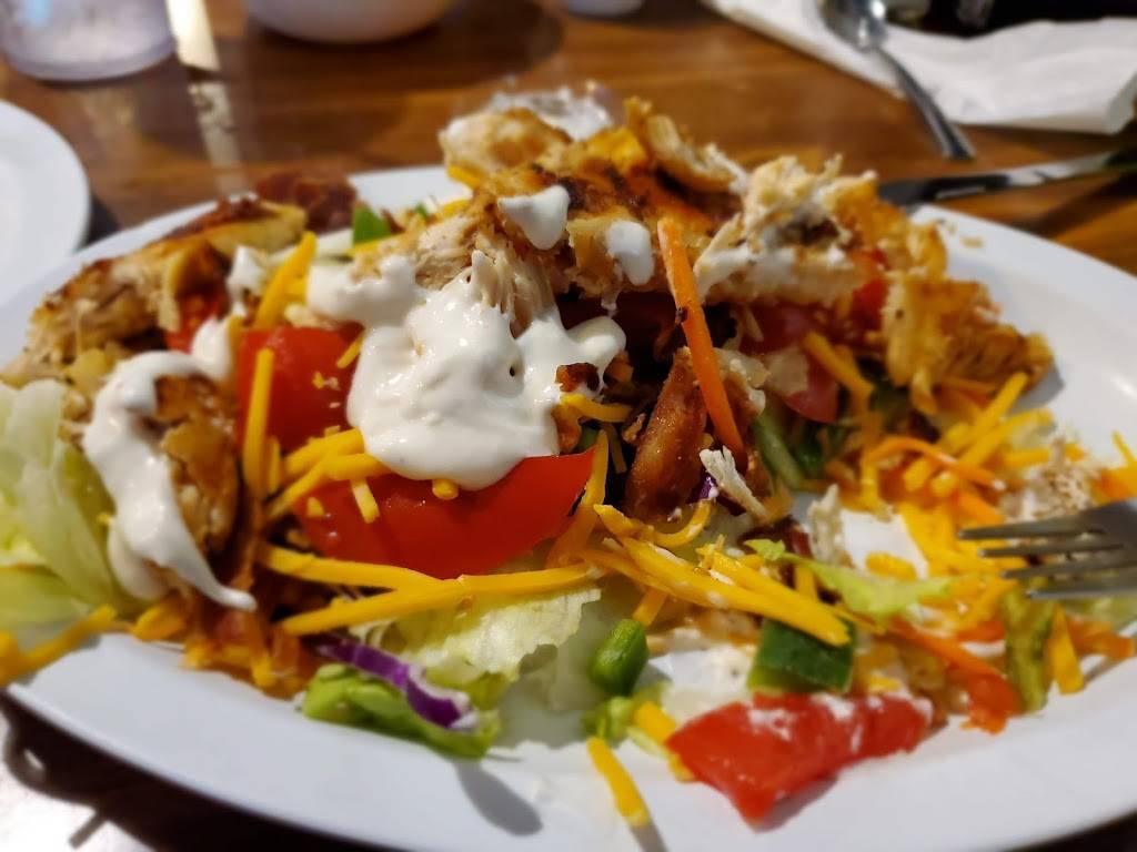 Dougs Place | restaurant | 696 GA-293, Emerson, GA 30137, USA | 7703829063 OR +1 770-382-9063