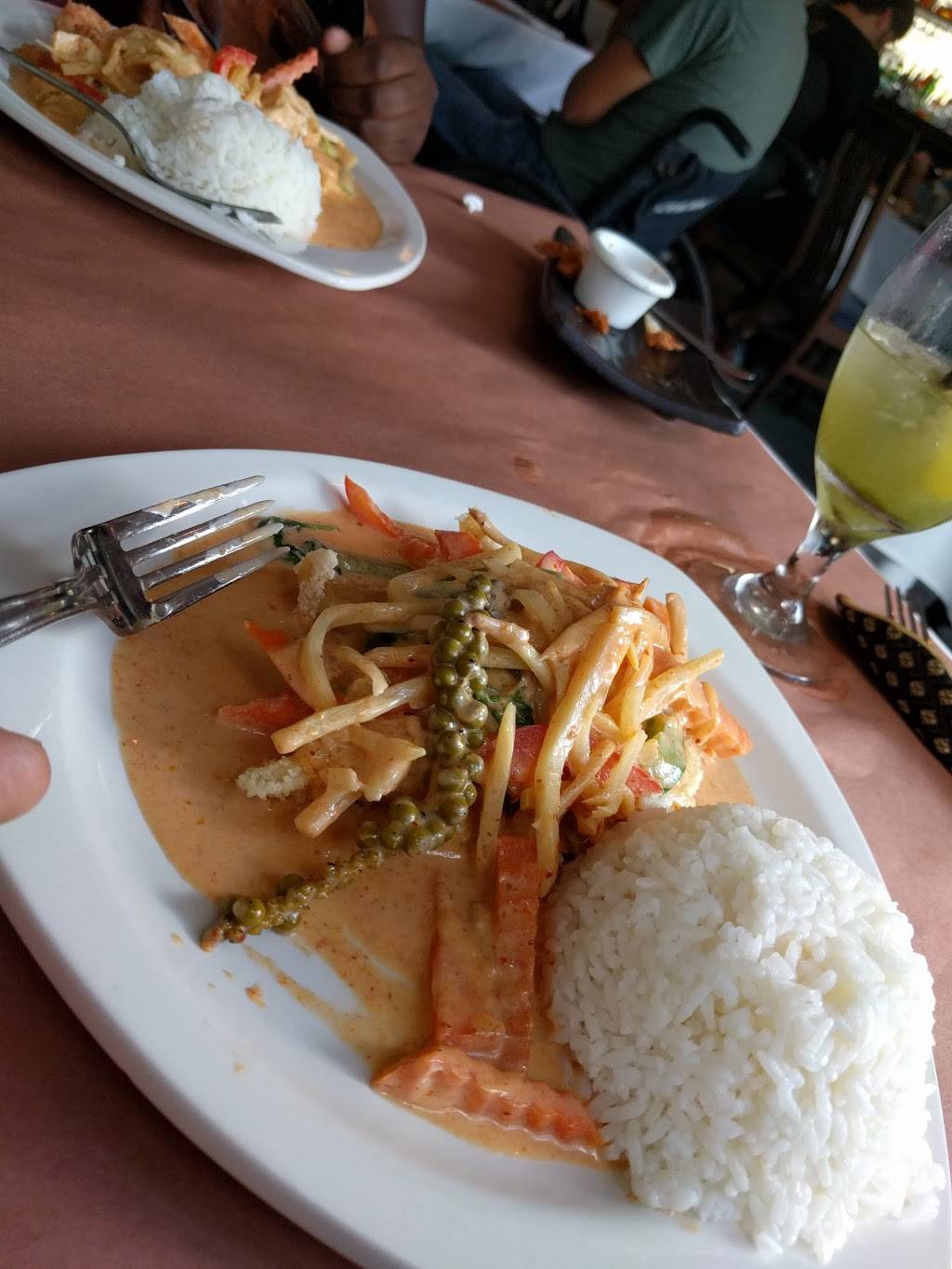 Thai Mint | restaurant | 1438 S Carrollton Ave, New Orleans, LA 70118, USA | 5048629001 OR +1 504-862-9001