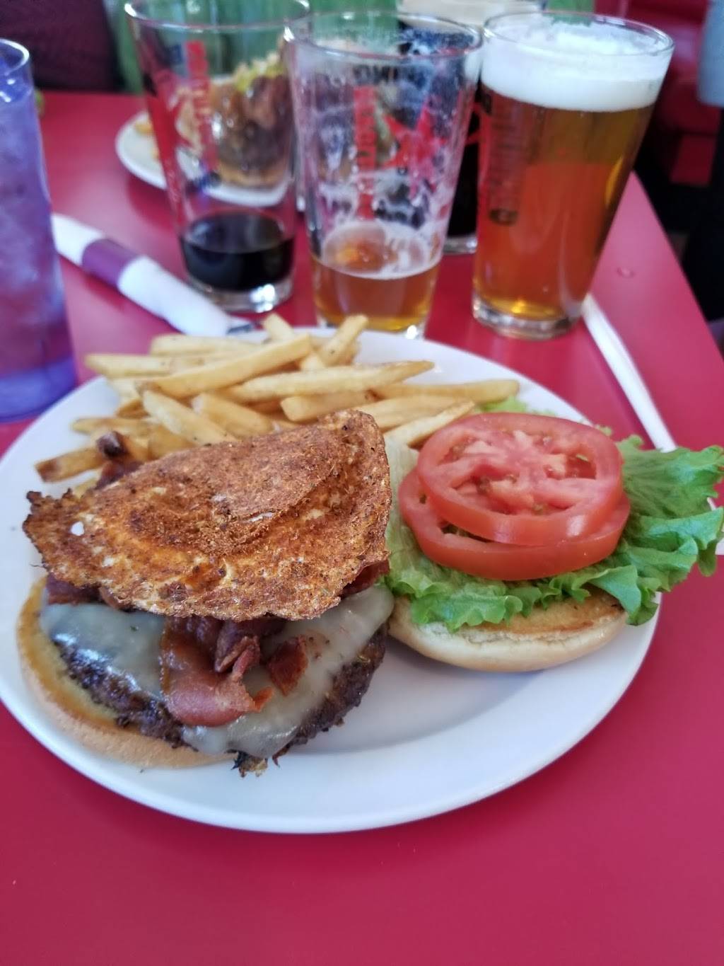 Legends Corner | restaurant | 3008 7th Ave, Rock Island, IL 61201, USA | 3092837628 OR +1 309-283-7628