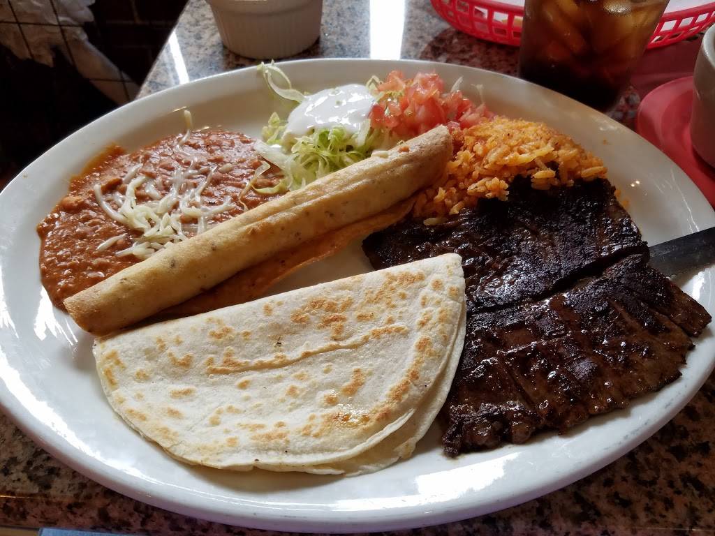 La Mexicana Taqueria | restaurant | 815 W 35th St, Chicago, IL 60609, USA | 7738901090 OR +1 773-890-1090