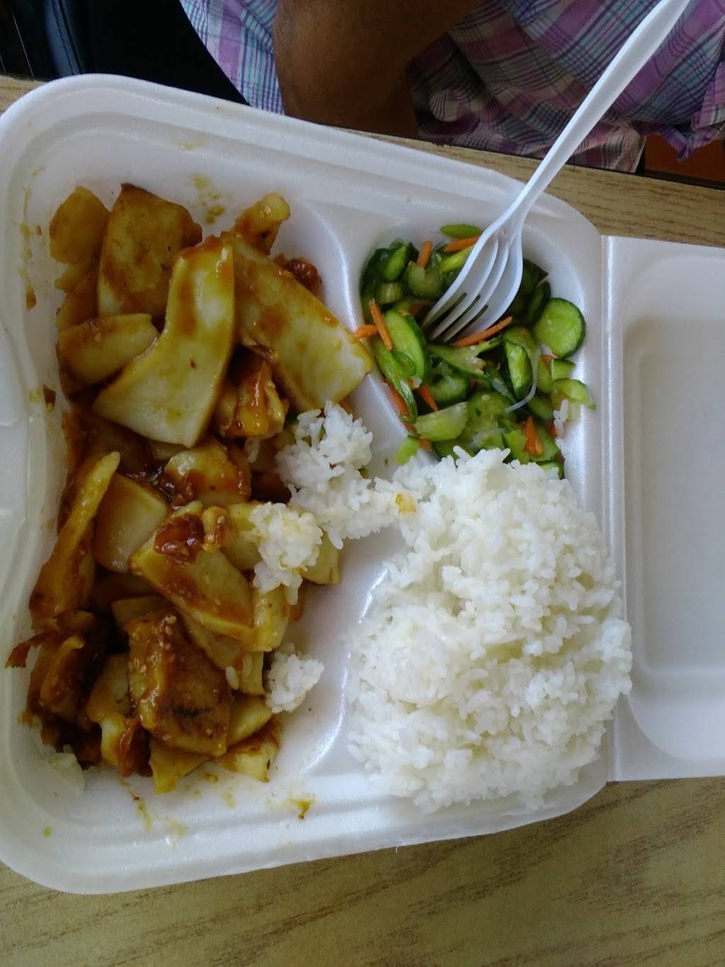 La Cochinita japanse Food Factory | restaurant | Calle Ambar 816, Valle Verde, 22830 Ensenada, B.C., Mexico | 016461742790 OR +52 646 174 2790