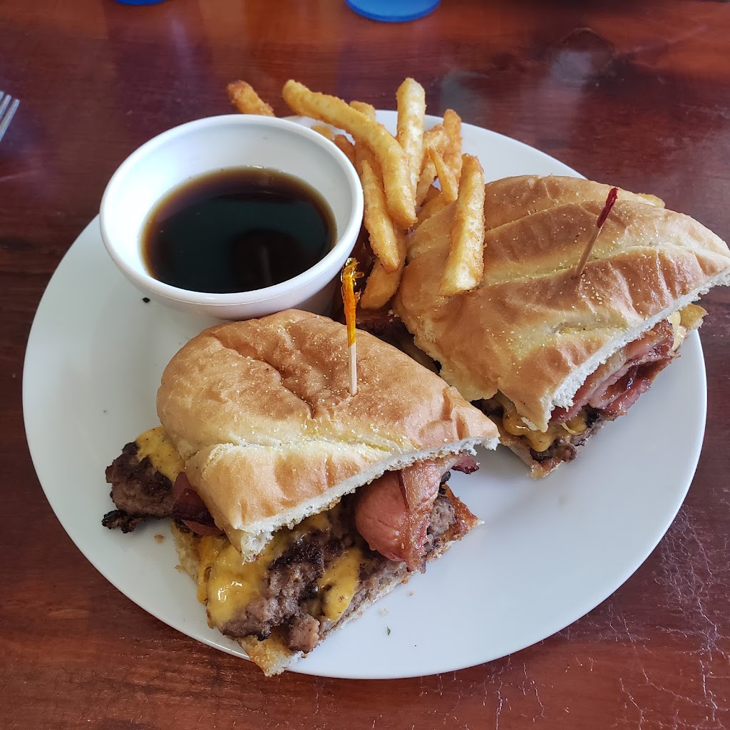 Sea Basket Restaurant and Lounge | restaurant | 63502 Kingfisher Rd, Charleston, OR 97420, USA | 5414044085 OR +1 541-404-4085