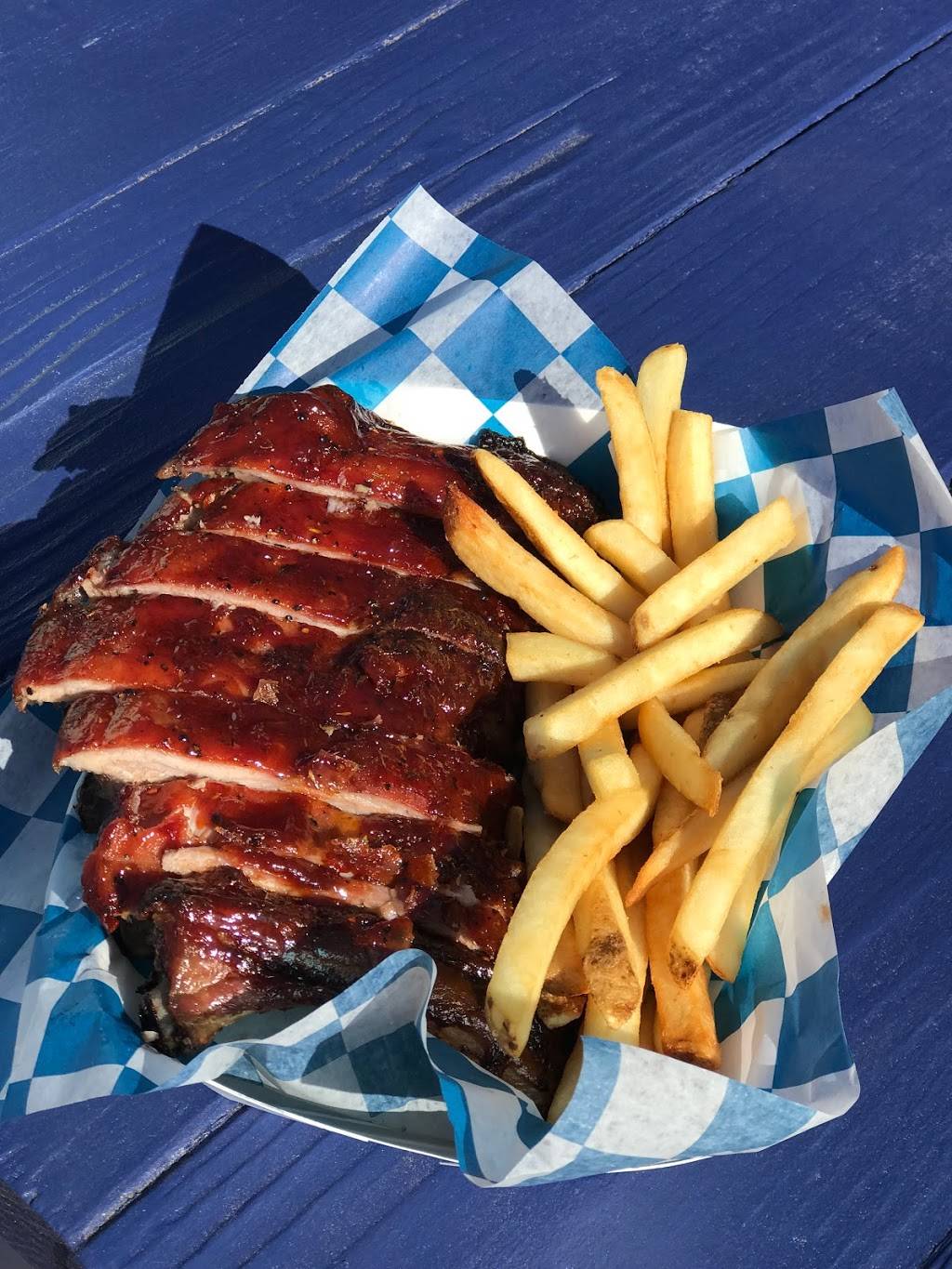 Hooked | restaurant | 34 S Etna Ave, Montauk, NY 11954, USA | 6316682111 OR +1 631-668-2111