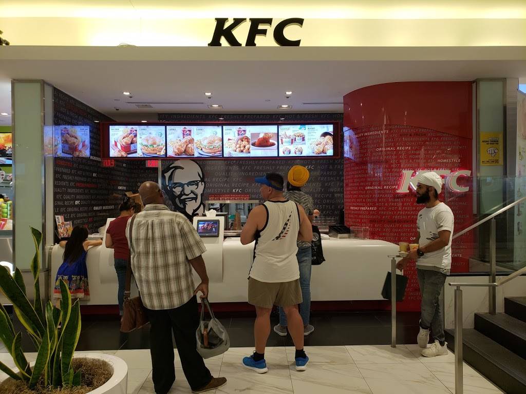 KFC | meal delivery | 100 City Centre Dr, Mississauga, ON L5B 2C9, Canada | 9052764222 OR +1 905-276-4222