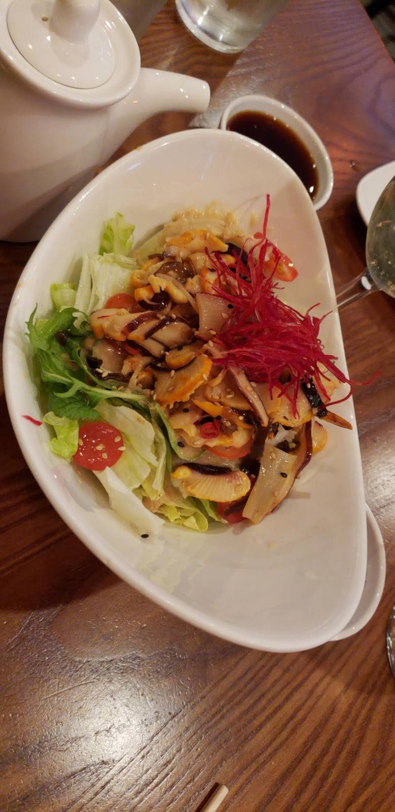 Rollapalooza | restaurant | 3344 N Halsted St, Chicago, IL 60657, USA | 7732816400 OR +1 773-281-6400