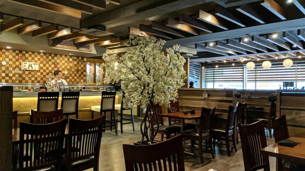 Sushi Mori | restaurant | 30 Eglinton Ave E, Toronto, ON M4P 1A6, Canada | 6473507155 OR +1 647-350-7155
