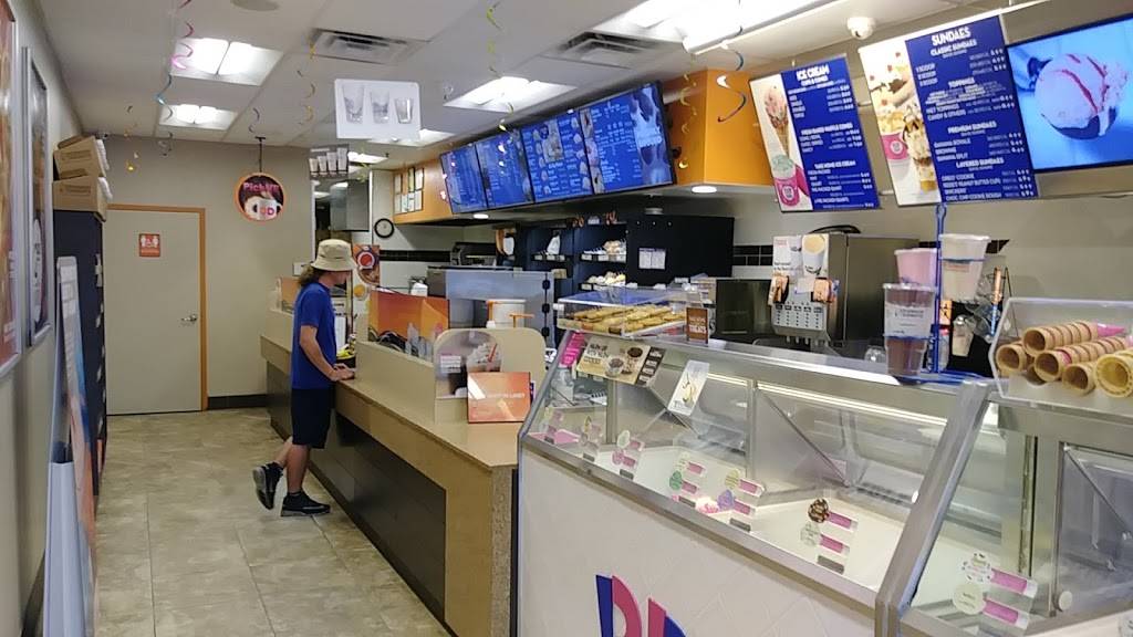 Dunkin | bakery | 127 E Montauk Hwy, Hampton Bays, NY 11946, USA | 6315941928 OR +1 631-594-1928