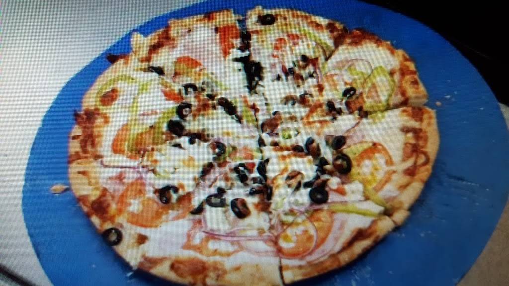 The Mad Greek Pizzeria | restaurant | 284 Main St S, Southbury, CT 06488, USA | 2032643080 OR +1 203-264-3080