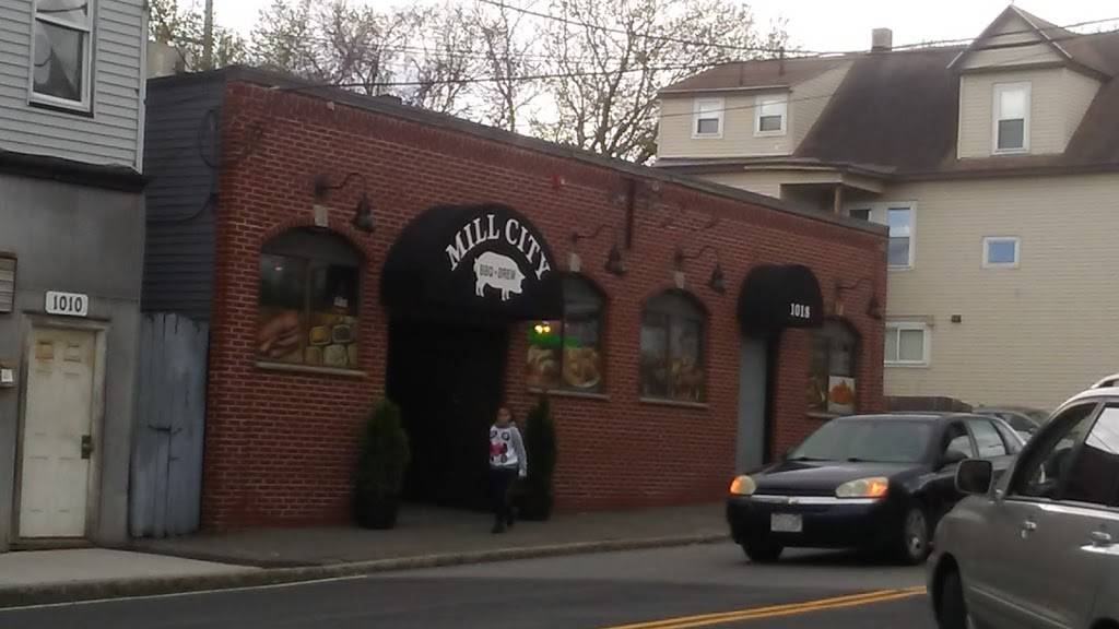 Mill City BBQ and Brew | restaurant | 1018 Gorham St, Lowell, MA 01852, USA | 9784536400 OR +1 978-453-6400
