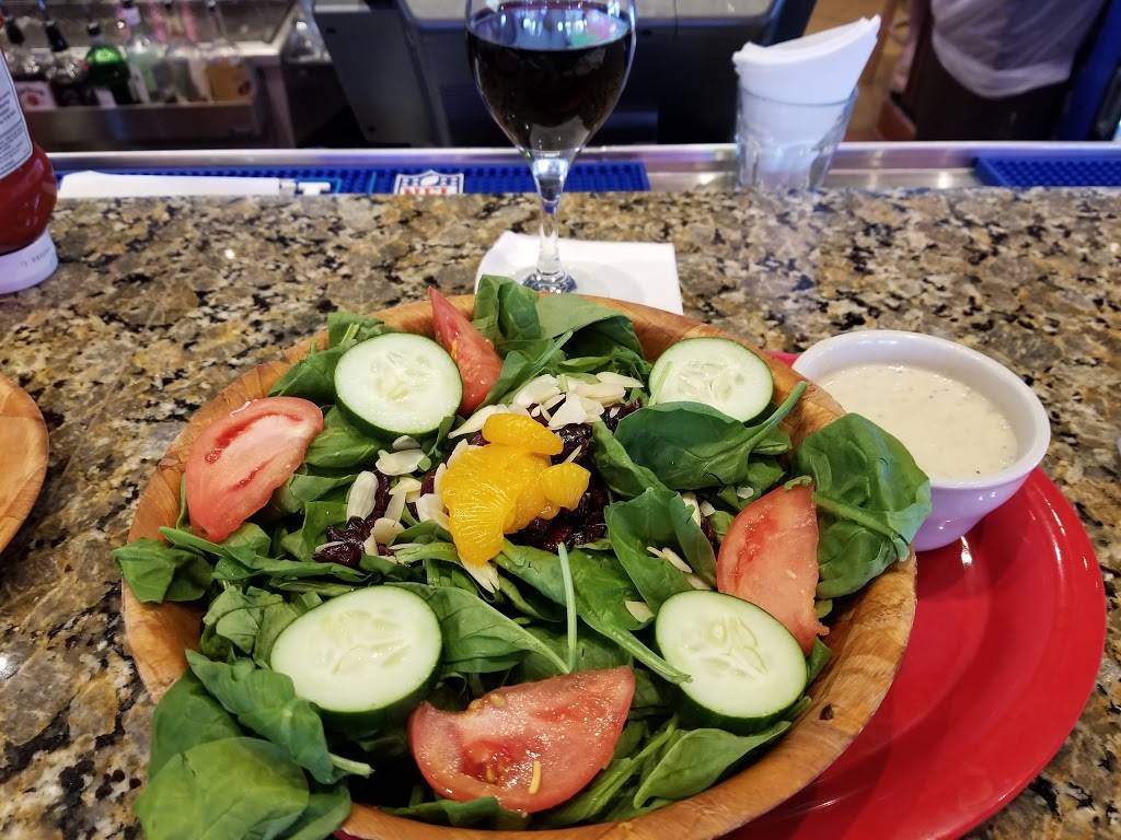 The WingHouse of Tampa Stadium | restaurant | 3712 W Columbus Dr, Tampa, FL 33607, USA | 8135758734 OR +1 813-575-8734