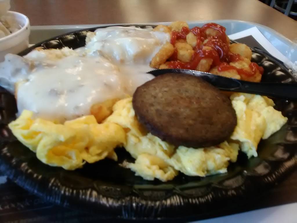 Hardees | restaurant | 120 Veterans Rd, Columbia, SC 29209, USA | 8037767281 OR +1 803-776-7281