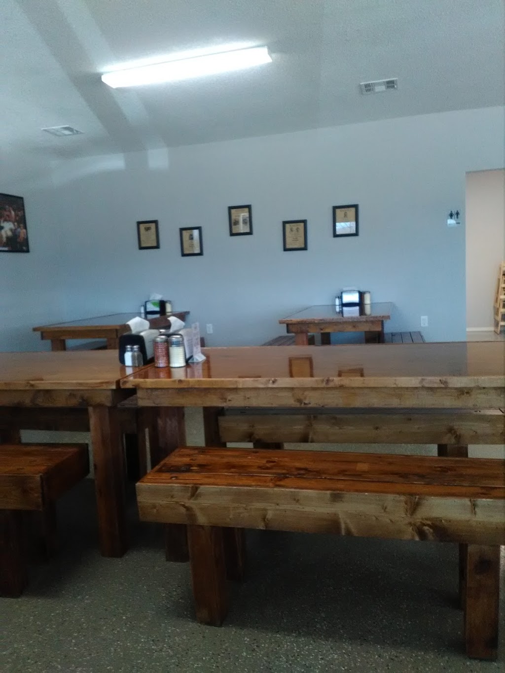 Goodfellas Pizzeria | restaurant | 621 S Main St, Miami, OK 74354, USA | 9189193803 OR +1 918-919-3803