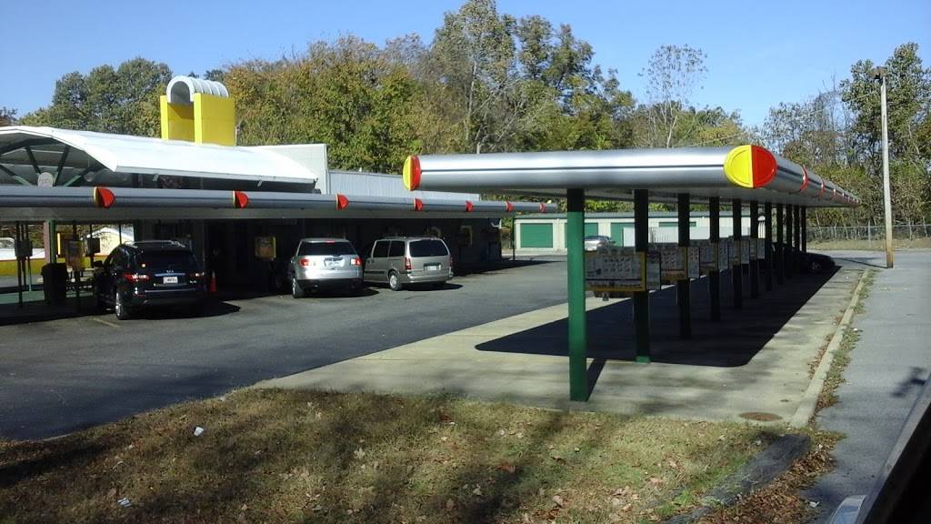 Sonic Drive-In | restaurant | 171 S, Washington St, Ripley, TN 38063, USA | 7316354646 OR +1 731-635-4646