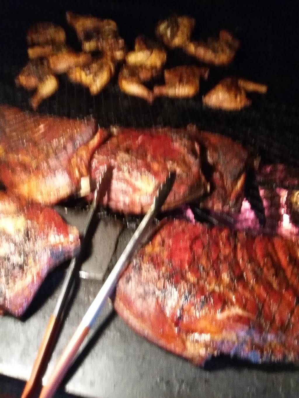 Lets Eat BBQ and More | restaurant | 5130 3rd St, San Francisco, CA 94124, USA | 4158222881 OR +1 415-822-2881