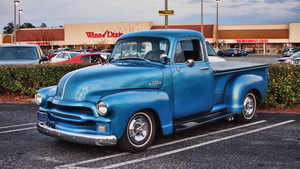 Hardees | restaurant | 6292 Commercial Way, Weeki Wachee, FL 34613, USA | 3525969068 OR +1 352-596-9068