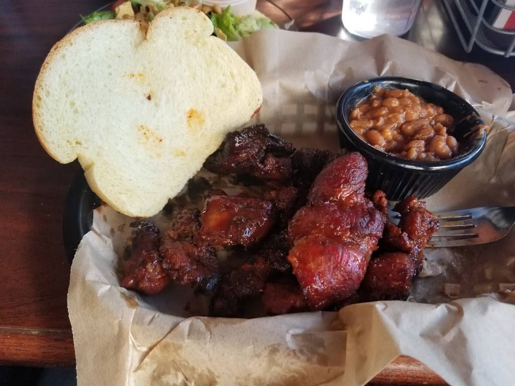 Boyd & Charlies BBQ | restaurant | 2706 N Main St, Elkhorn, NE 68022, USA | 4022894772 OR +1 402-289-4772