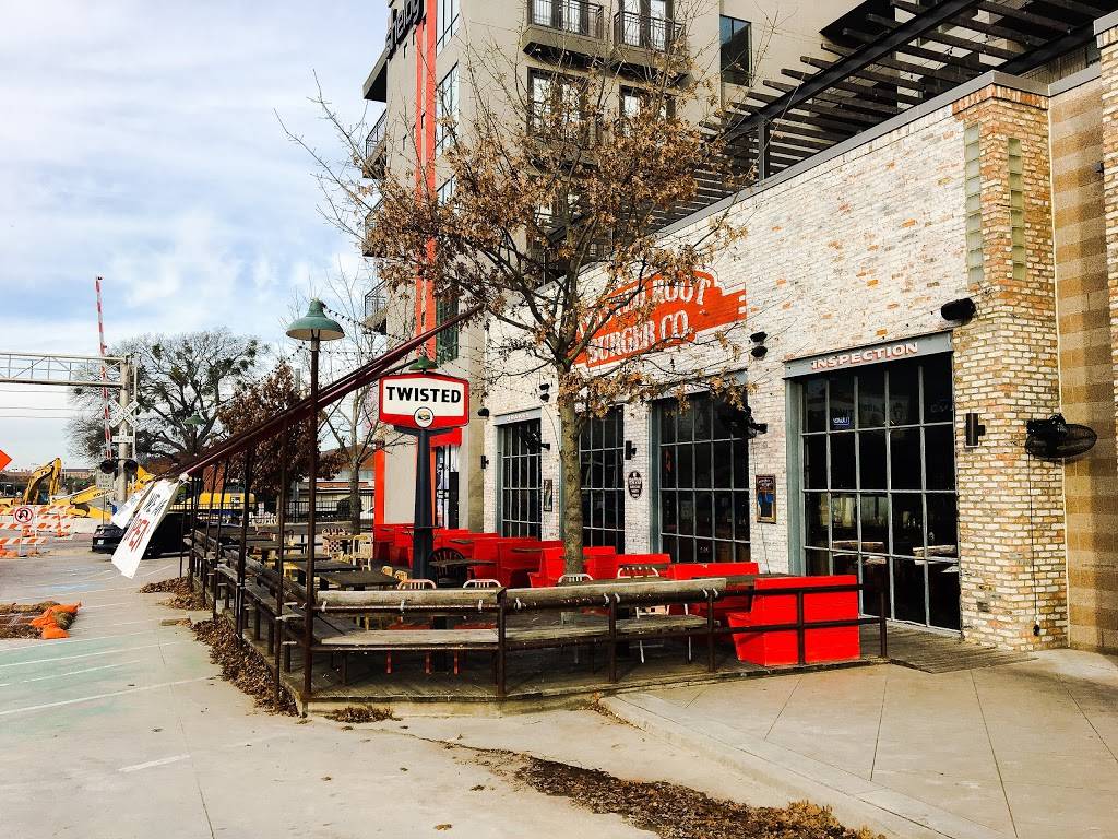 Twisted Root Burger Co | restaurant | 5609 SMU Boulevard, Dallas, TX 75206, USA | 2143612910 OR +1 214-361-2910