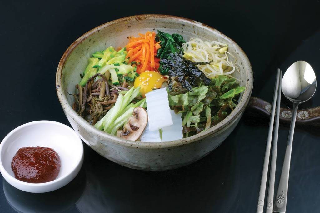 Hoya Korean Kitchen | restaurant | 355 W 3rd St, Fort Worth, TX 76102, USA | 8173784045 OR +1 817-378-4045