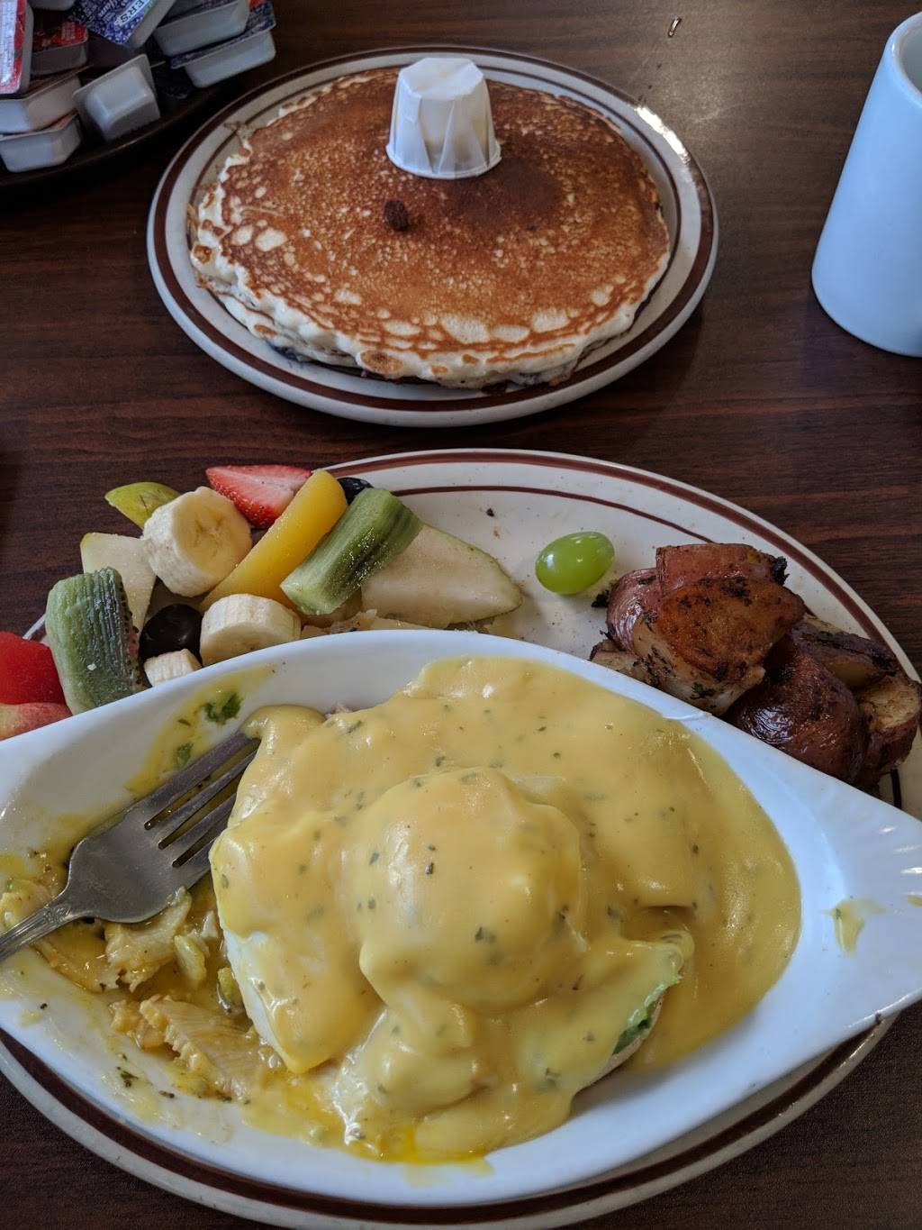 Auntie Mames | restaurant | 3103 Scotts Valley Dr, Scotts Valley, CA 95066, USA | 8314381840 OR +1 831-438-1840