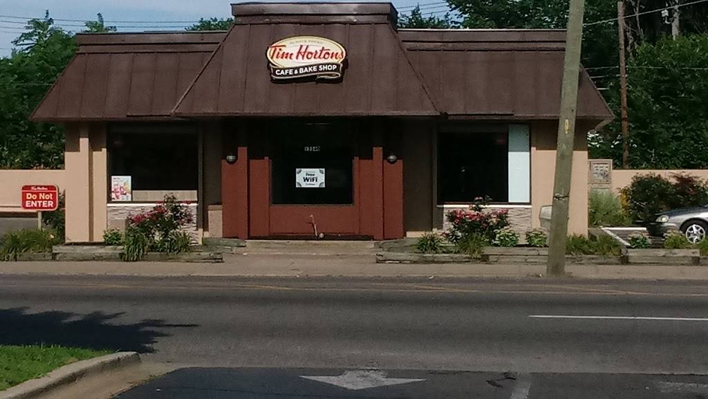 Tim Hortons | restaurant | 15340 Wyoming Ave, Detroit, MI 48238, USA | 3138648000 OR +1 313-864-8000