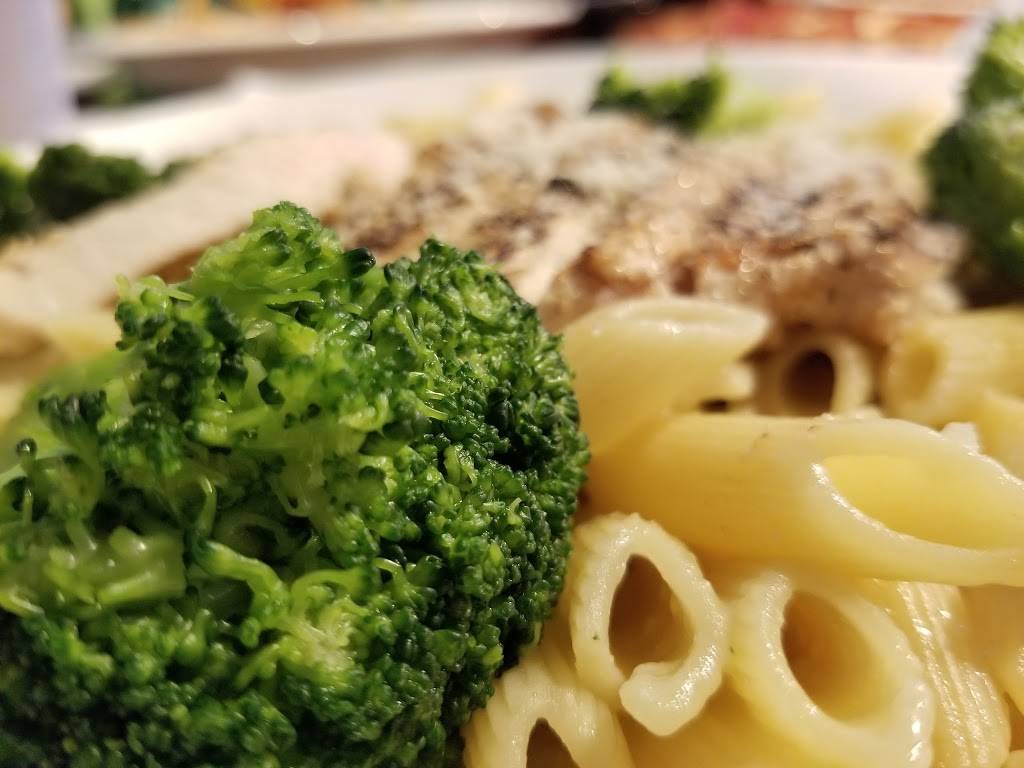 Davenports | restaurant | 1925 Pawtucket Ave, East Providence, RI 02914, USA | 4014383381 OR +1 401-438-3381