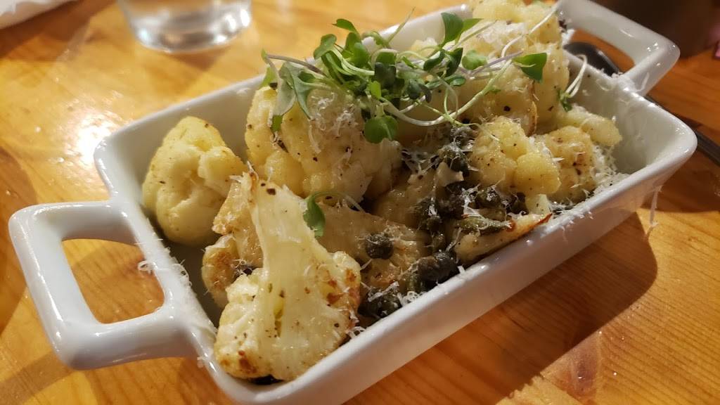 The front porch | restaurant | 136 N International Boardwalk, Redondo Beach, CA 90277, USA | 3103769215 OR +1 310-376-9215