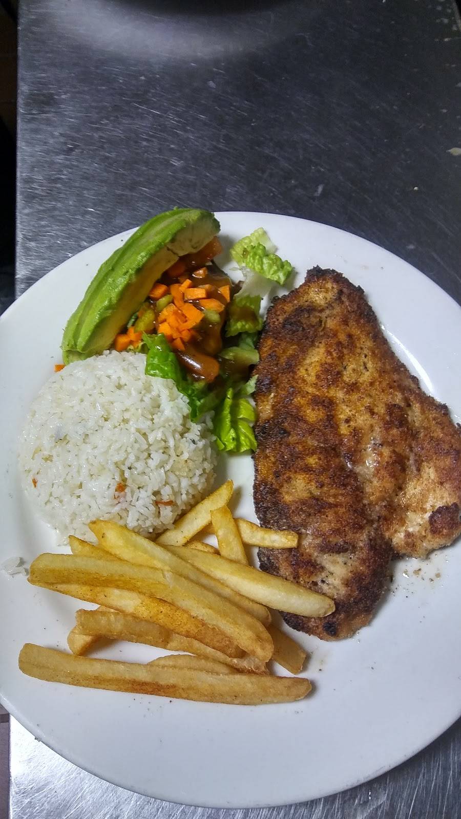 La Maria | restaurant | 10516 Victory Blvd, North Hollywood, CA 91606, USA | 8187558811 OR +1 818-755-8811