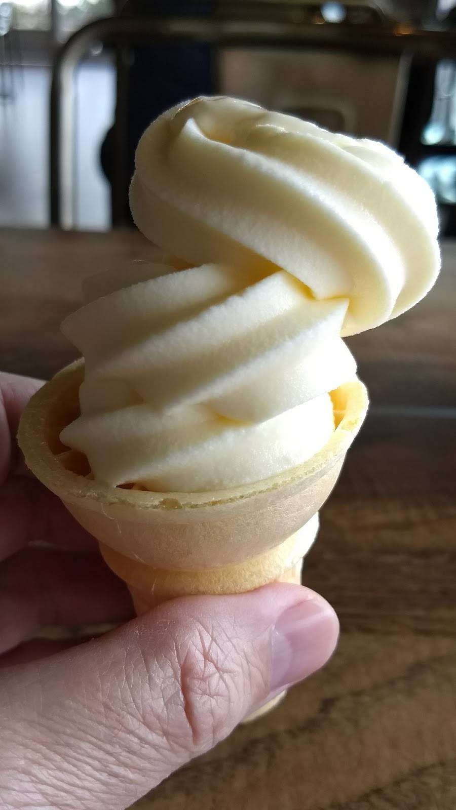 Dickeys Barbecue Pit | restaurant | 5801 University Ave, San Diego, CA 92115, USA | 6195429704 OR +1 619-542-9704