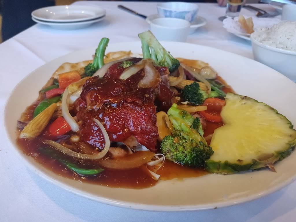 Lilac Blossom | meal takeaway | 385 E Dunstable Rd, Nashua, NH 03062, USA | 6038889588 OR +1 603-888-9588