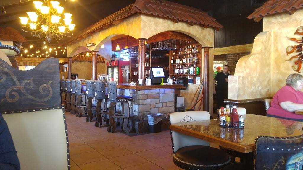 La Casa Mexican Restaurant | restaurant | 508 N Jefferson Way, Indianola, IA 50125, USA | 5159629422 OR +1 515-962-9422