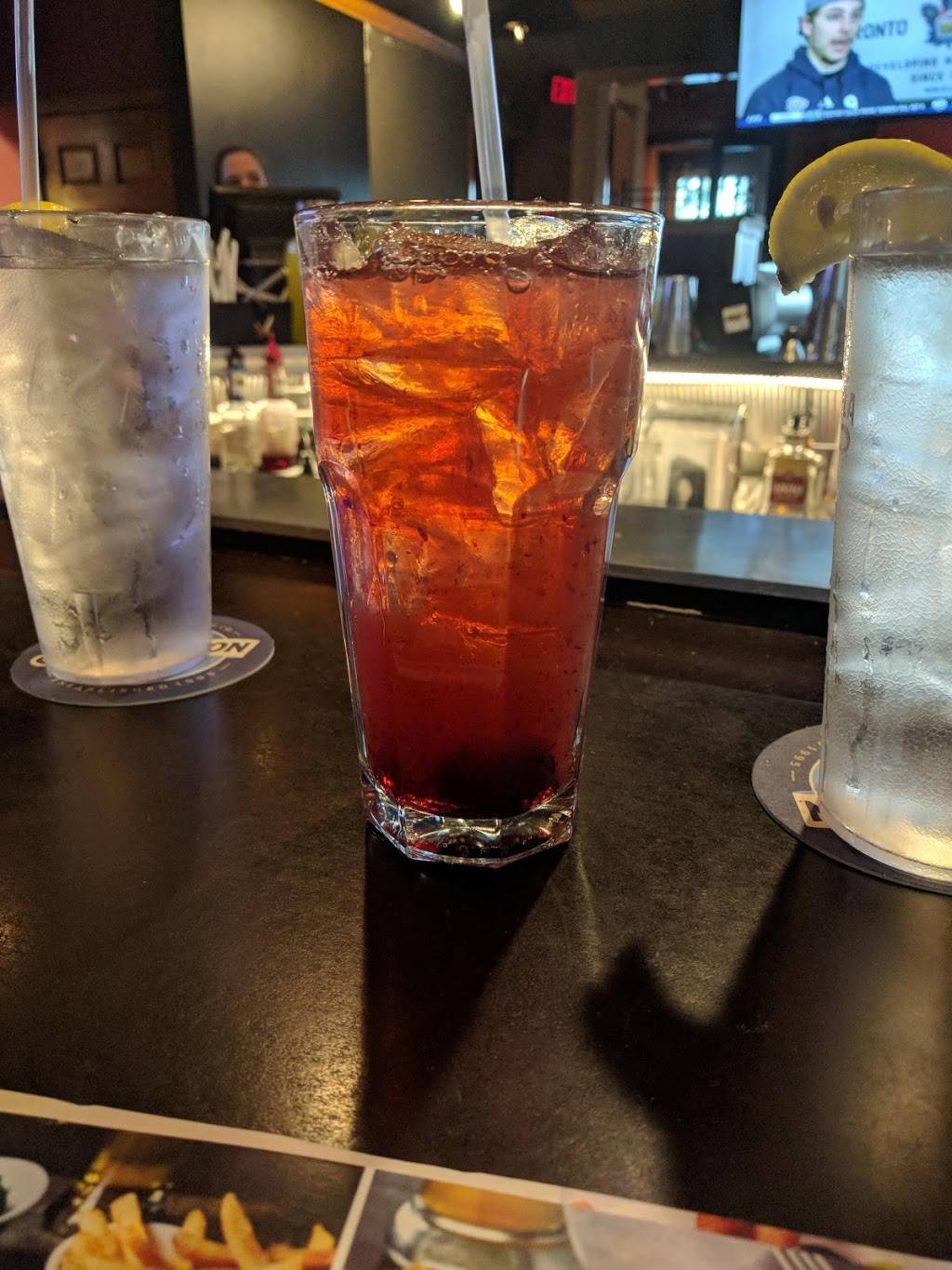 Applebees Grill + Bar | restaurant | 2430 N Glenstone Ave, Springfield, MO 65803, USA | 4178632200 OR +1 417-863-2200